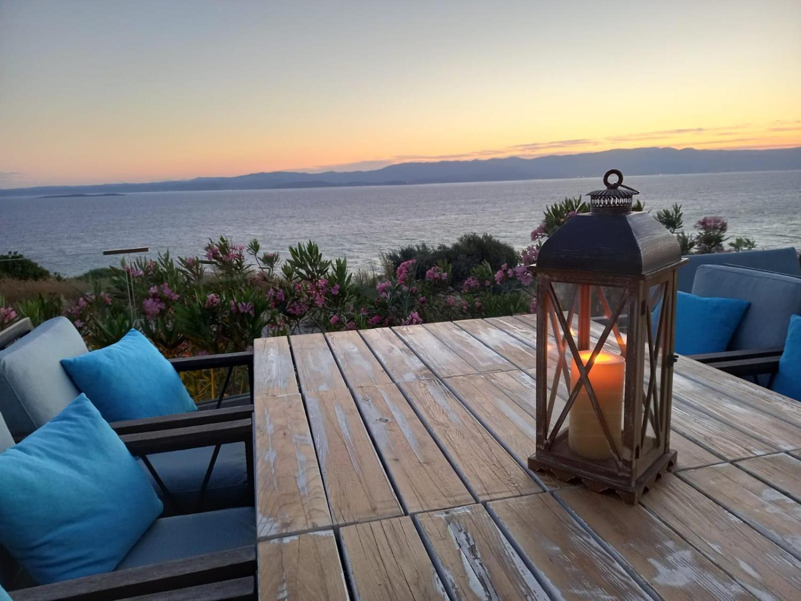 Mavi Panorama Villa Cesme Ngoại thất bức ảnh