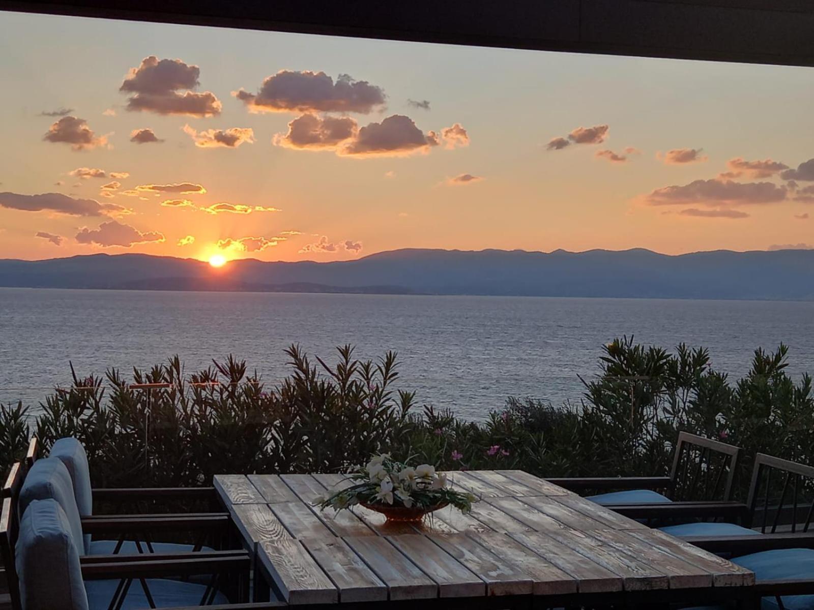 Mavi Panorama Villa Cesme Ngoại thất bức ảnh