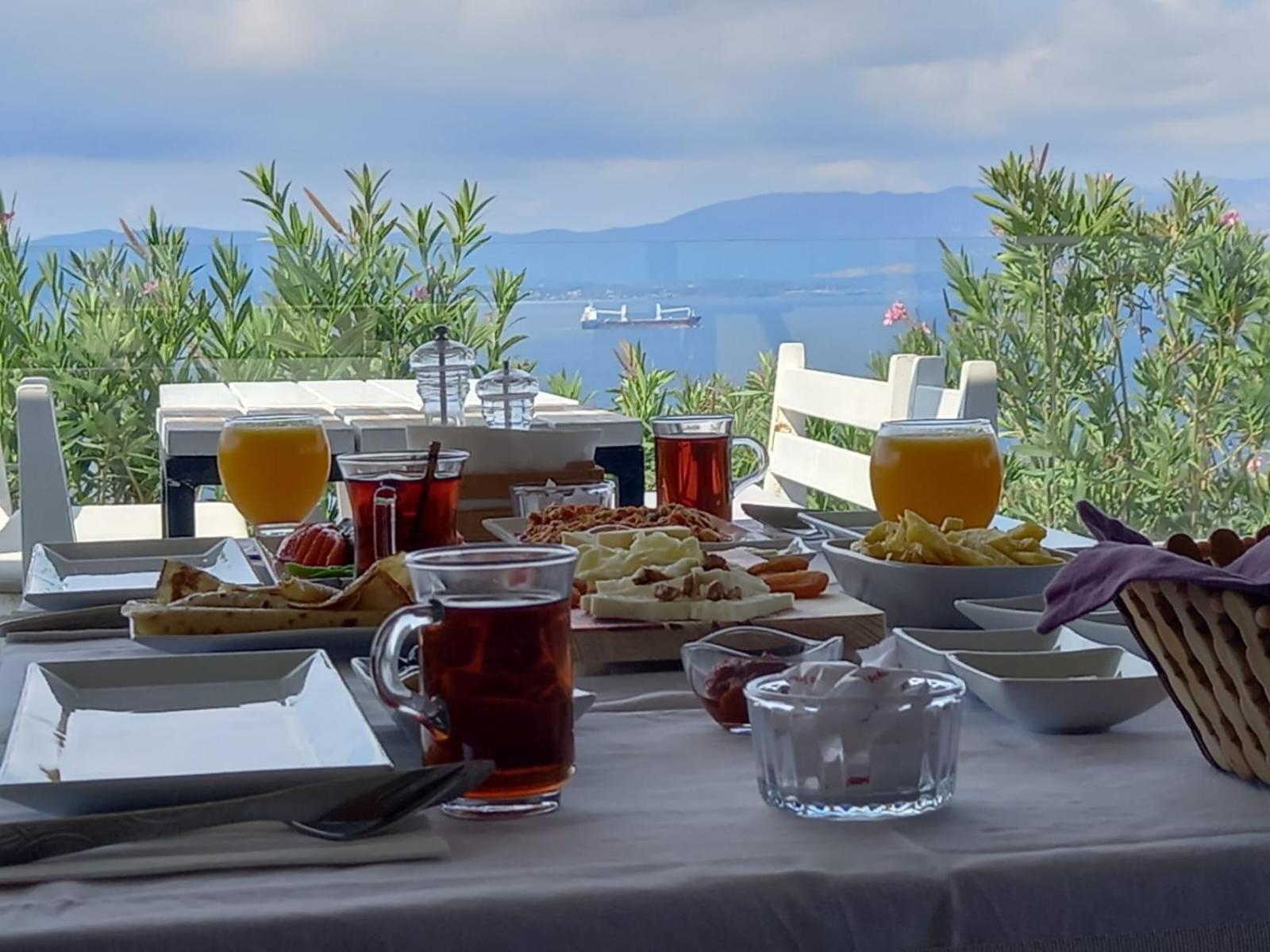 Mavi Panorama Villa Cesme Ngoại thất bức ảnh